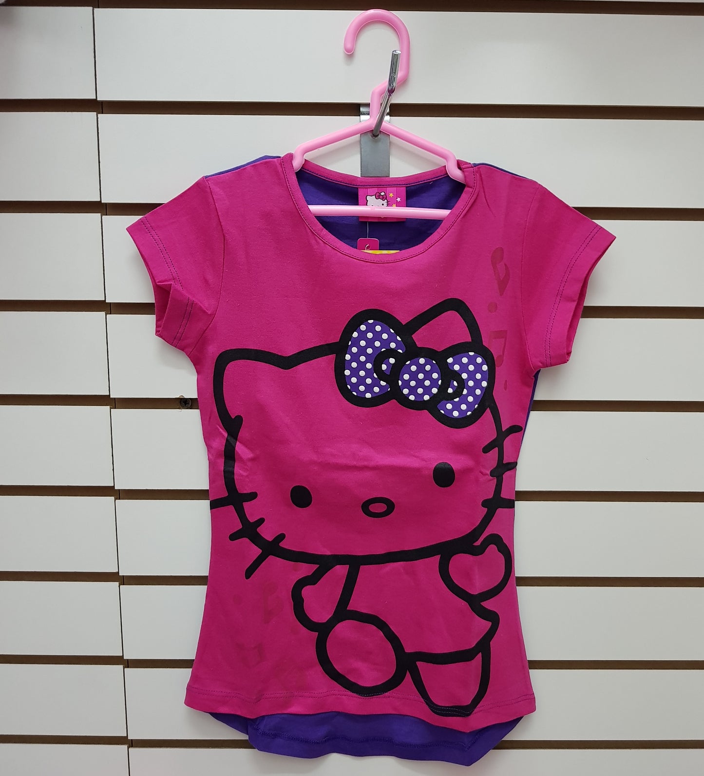 INTERTEX POLO FUCSIA FONDO MORADO HELLO KITTY - FUCSIA