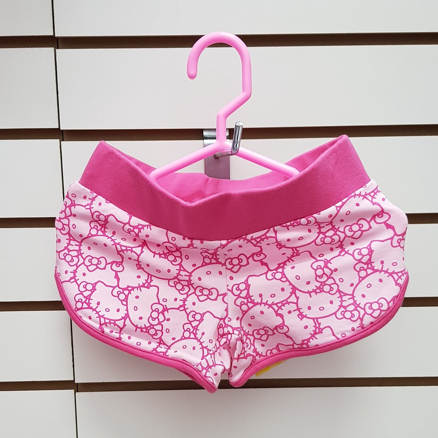 INTERTEX SHORT CARITAS HELLO KITTY - ROSADO